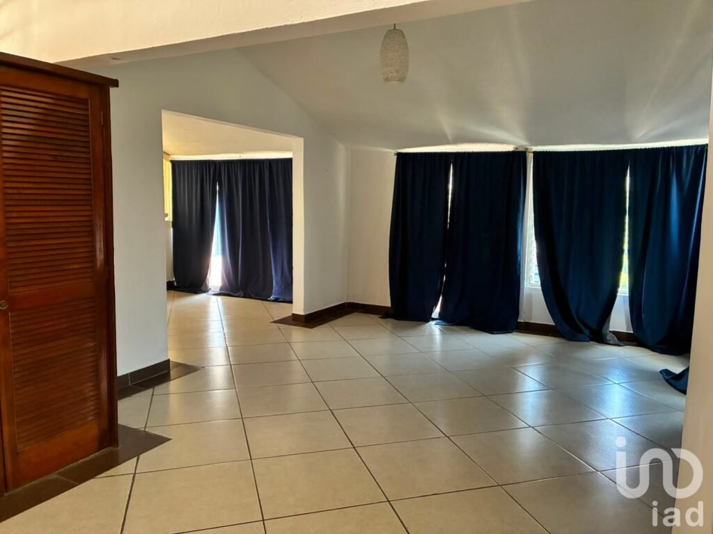CASA EN RENTA EN CUERNAVACA LOMAS DE ATZINGO
