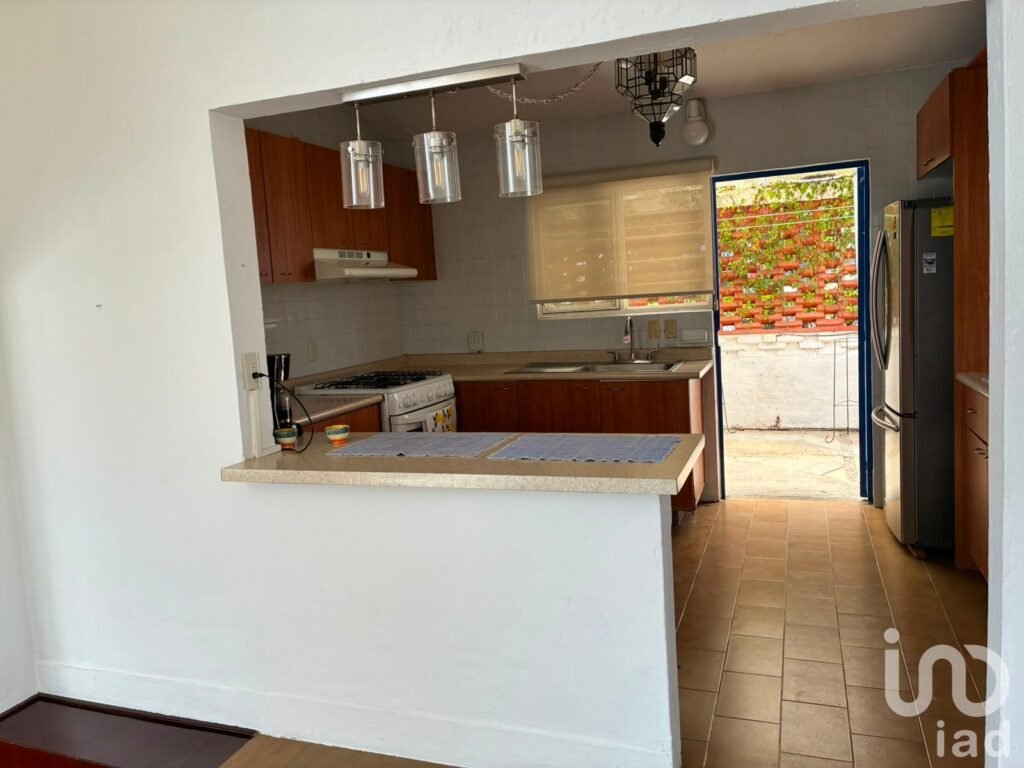CASA EN RENTA EN CUERNAVACA LOMAS DE ATZINGO