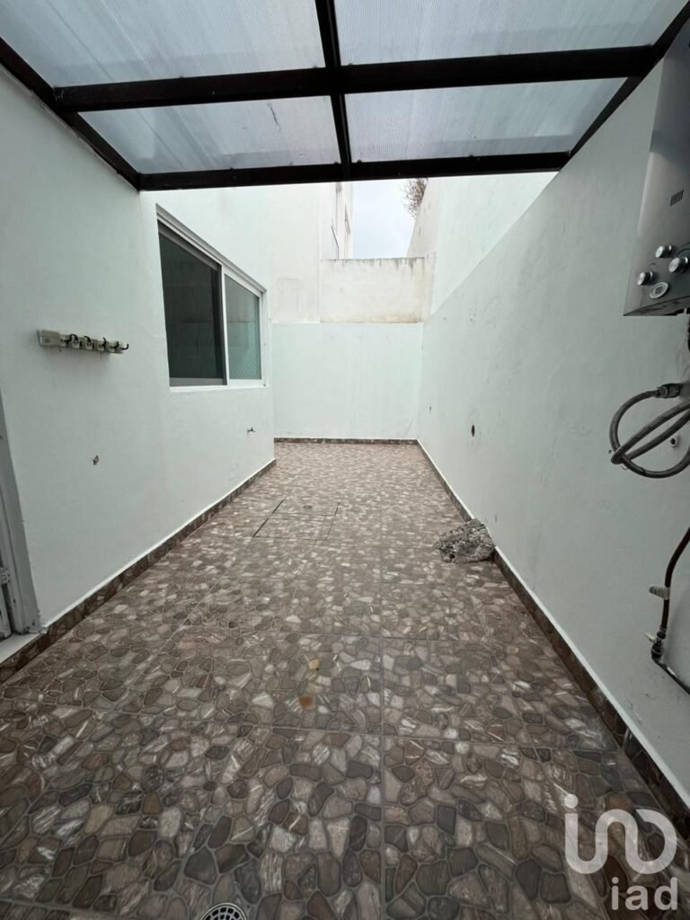 CASA EN VENTA EN ZIBATA QUERETARO