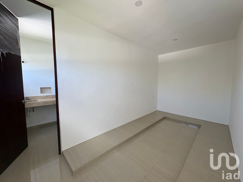 Casa de 4 recámaras con alberca en San Diego Cutz, Conkal
