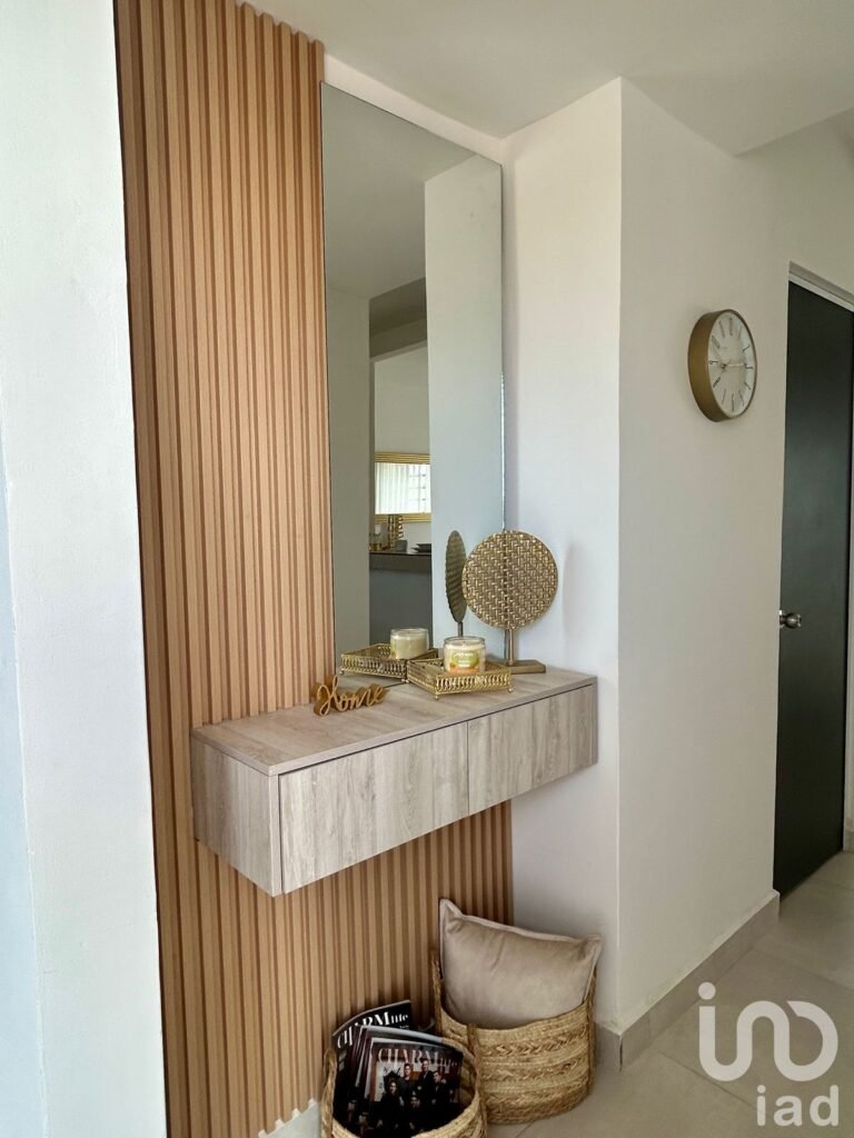 Casa en venta en cerrada sobre avenida principal  de Torreón