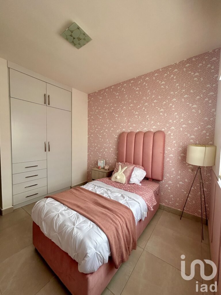 Casa en venta en cerrada sobre avenida principal  de Torreón