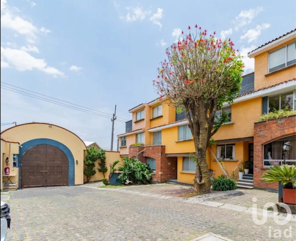 Casa en Venta en la colonia Miguel Hidalgo 2a Secc al sur de la CDMX, en Tlalpan