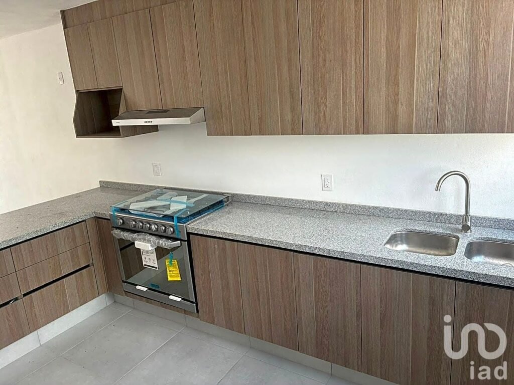 VENTA CASA CIUDAD MADERAS QUERÉTARO