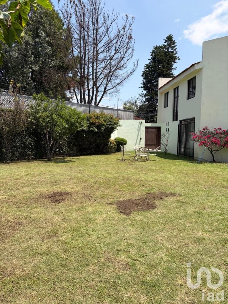 CASA EN VENTA EN TLALPAN