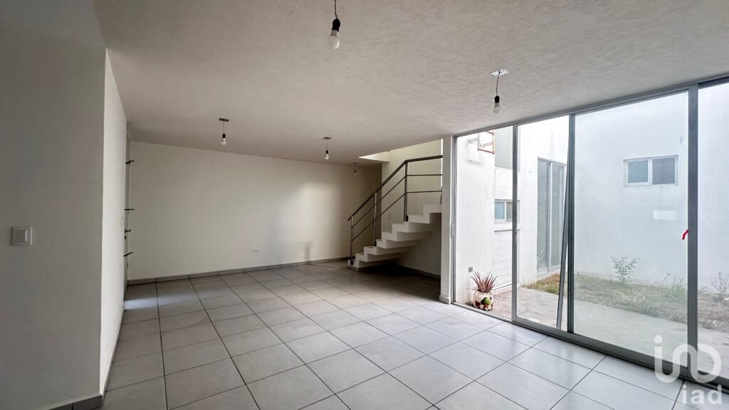 CASA EN VENTA AL SUR DE AGUASCALIENTES BARLOVENTO RANCHO SANTA MONICA