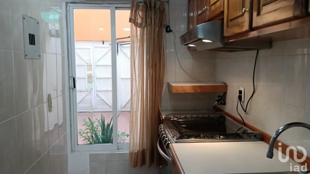 VENTA DE CASA EN FRACCIONAMIENTO ECATEPEC, RECIEN REMODELADA LISTA PARA HABITAR