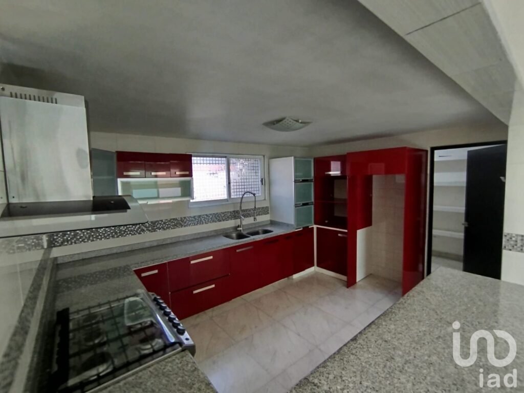 Casa en Venta Real Los Cedros Texcoco | 310m² Terreno  | Jardín y Seguridad 24h | Recursos Propios
