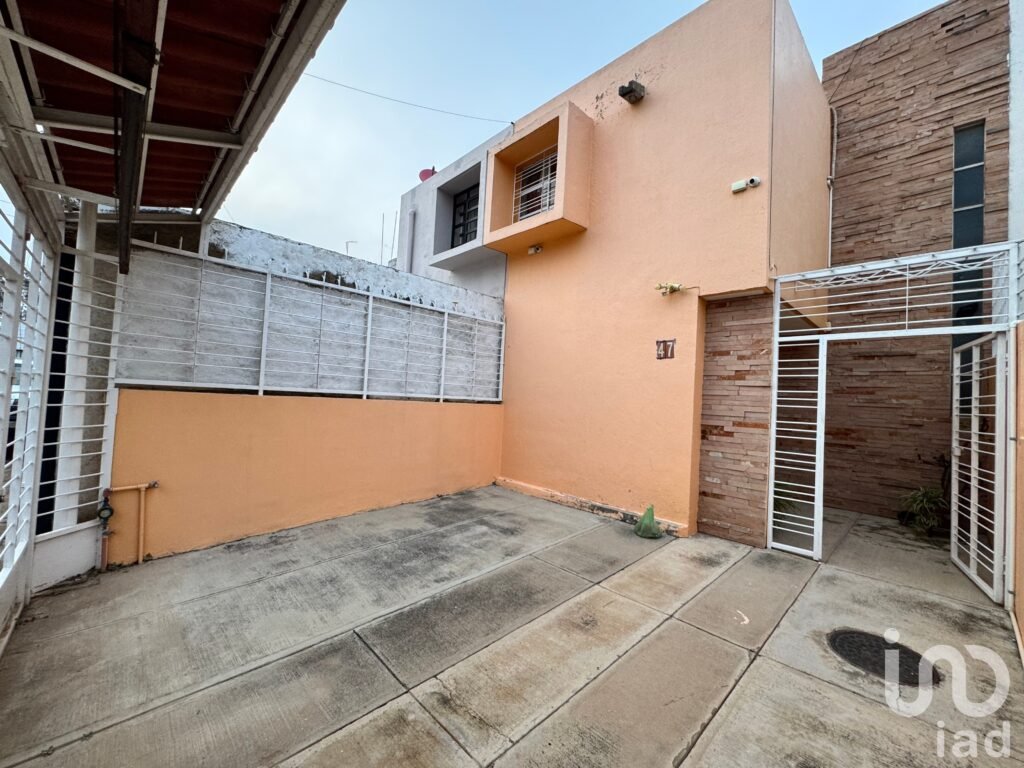 Casa en venta el Cerrito Tonalá !