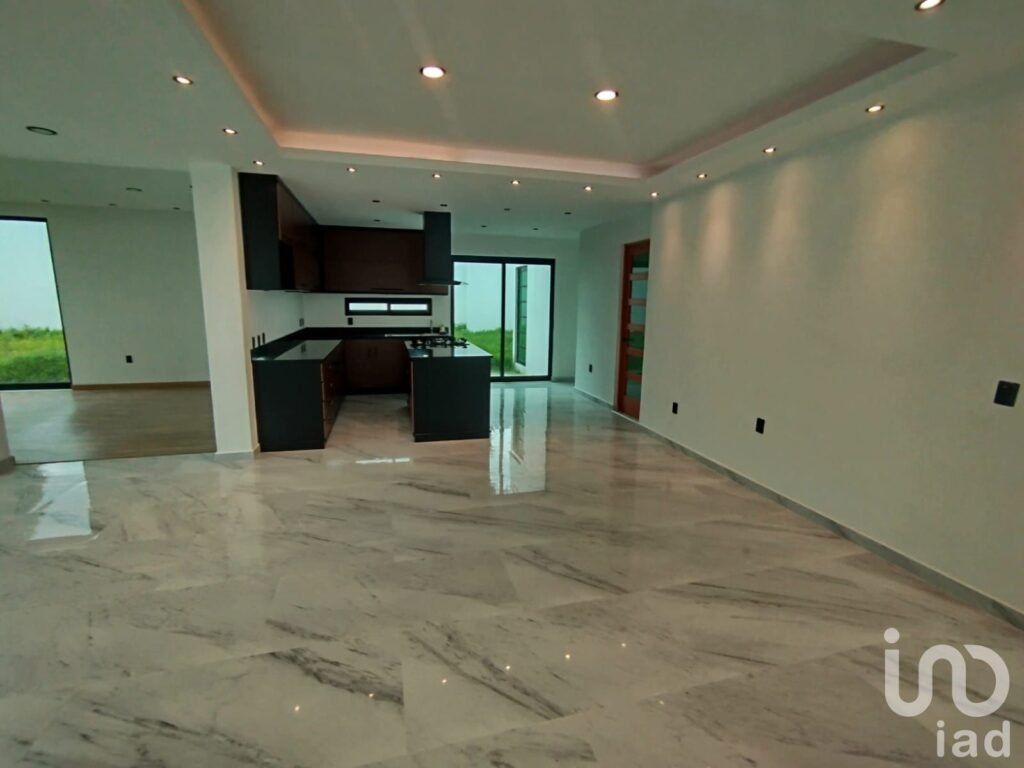 Casa en Venta en Residencial Valle del Molino Texcoco | 3 Recámaras | Terreno 600 m2 | Seguridad 24h
