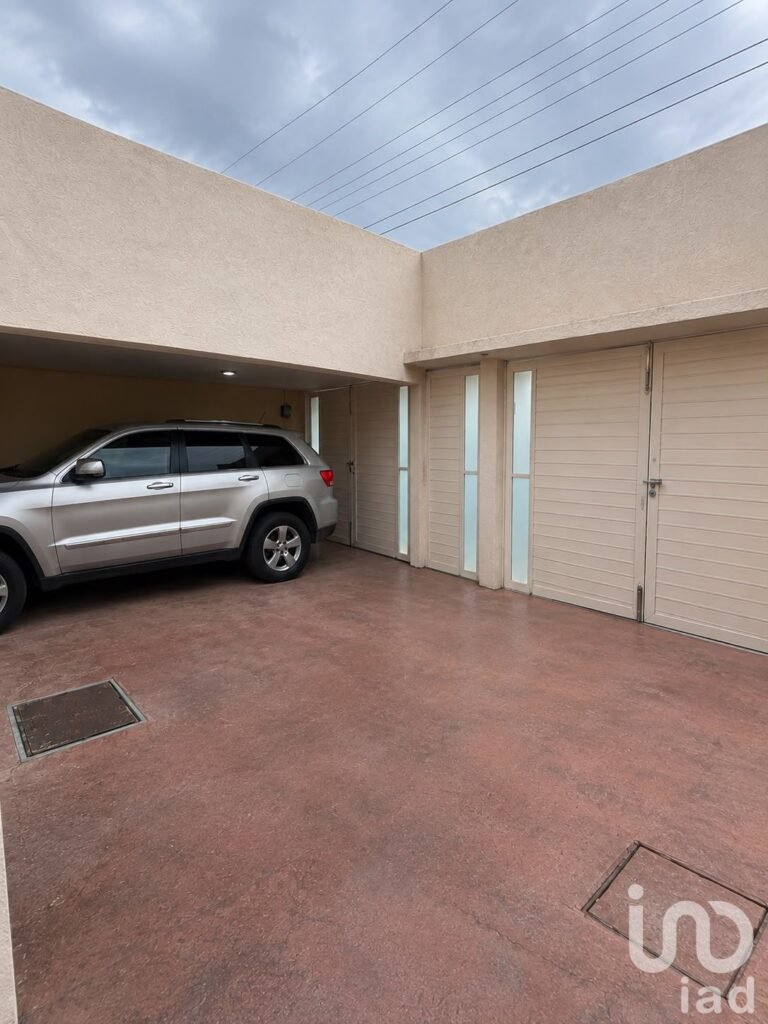 VENTA DE CASA EN CD AZTECA
