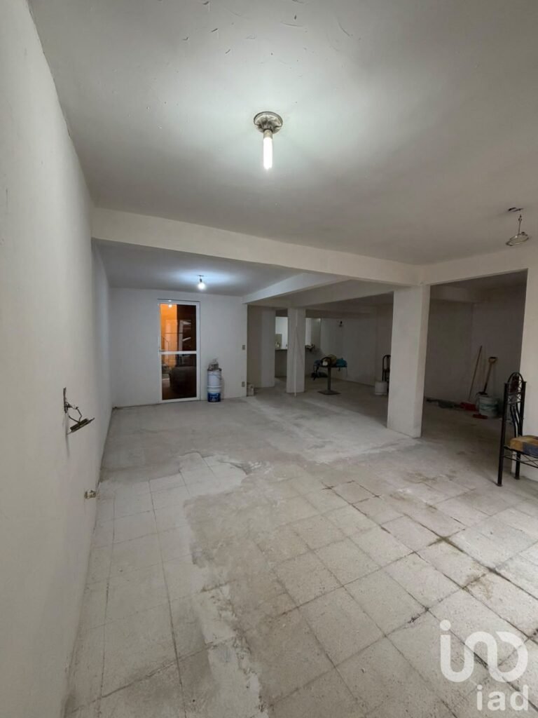 VENTA DE CASA EN CD AZTECA