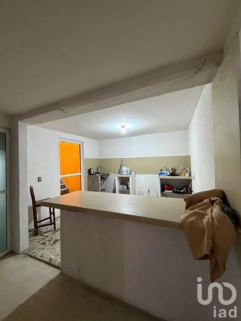 VENTA DE CASA EN CD AZTECA