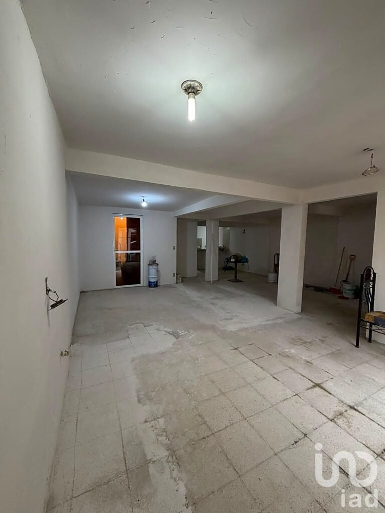 VENTA DE CASA EN CD AZTECA