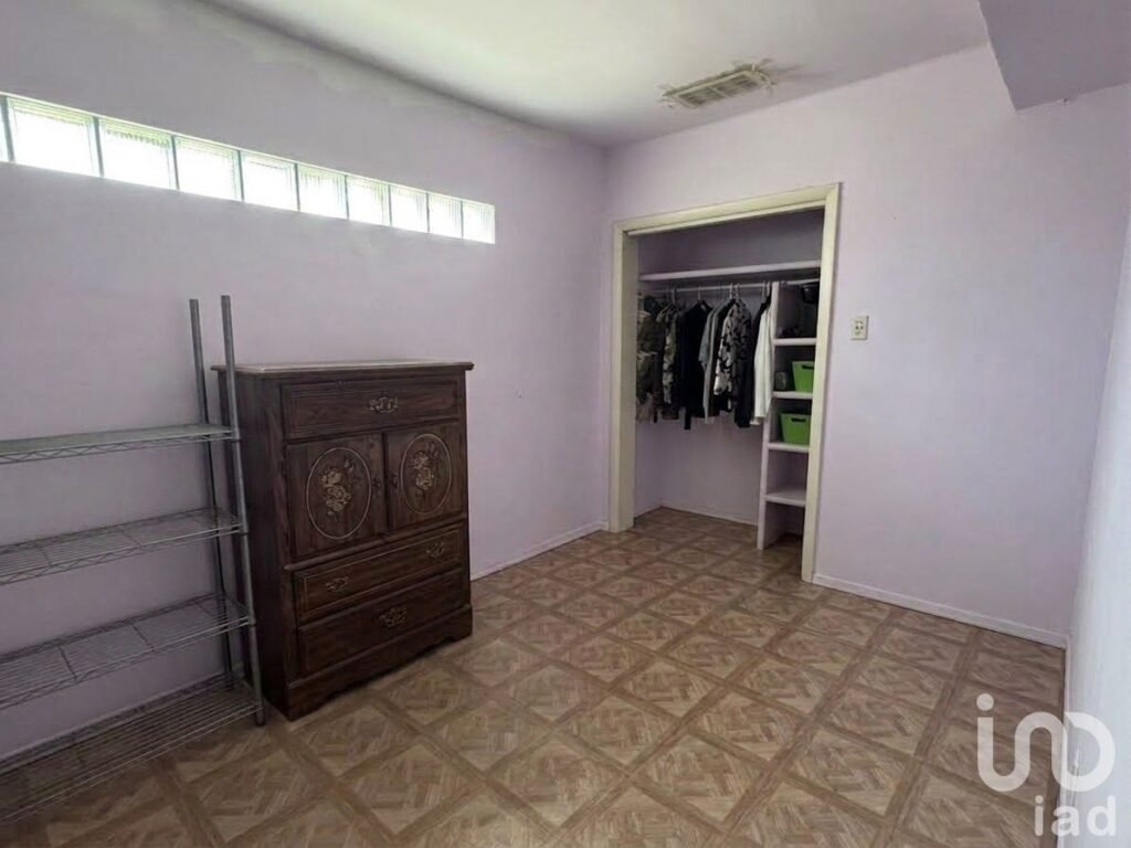 CASA EN VENTA ATENCION INVERSIONISTAS EXCELENTE UBICACIÓN CERCANA A PUENTE INT. CORDOVA-LAS AMERICAS