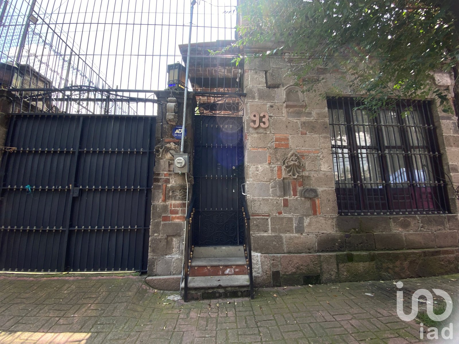 Venta Casa Tipo Hacienda. Encanto y Amplios Espacios, Junto a San Jerónimo. Residencial o educativo