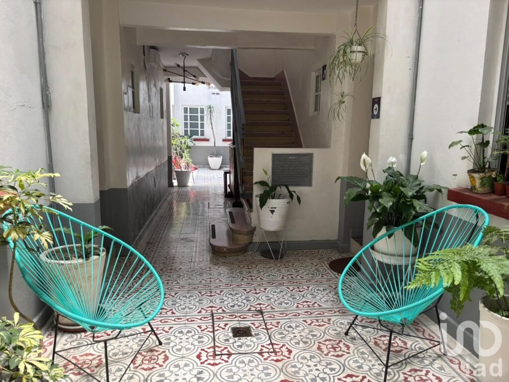 Se renta departamento amueblado con roof garden en Obrero mundial