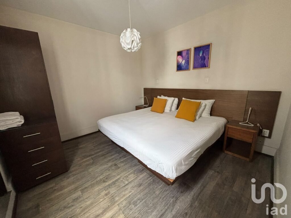 Se renta departamento amueblado con roof garden en Obrero mundial