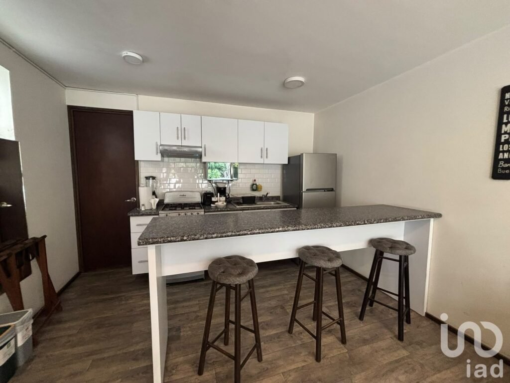 Se renta departamento amueblado con roof garden en Obrero mundial