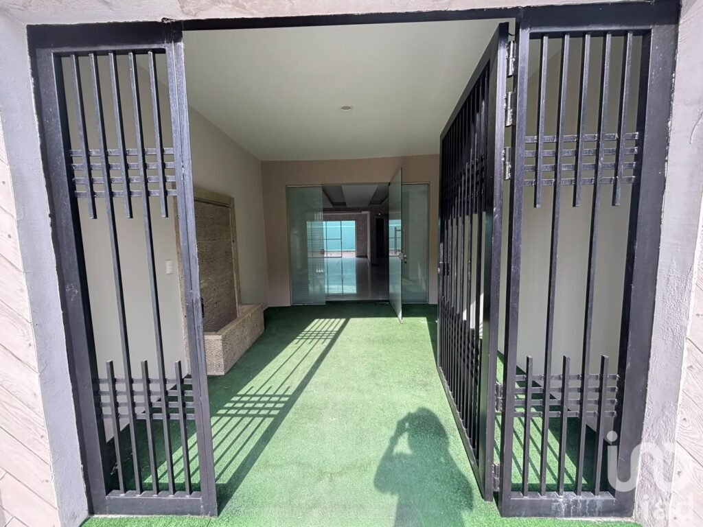 Se renta casa con uso comercial en la Col Anzures