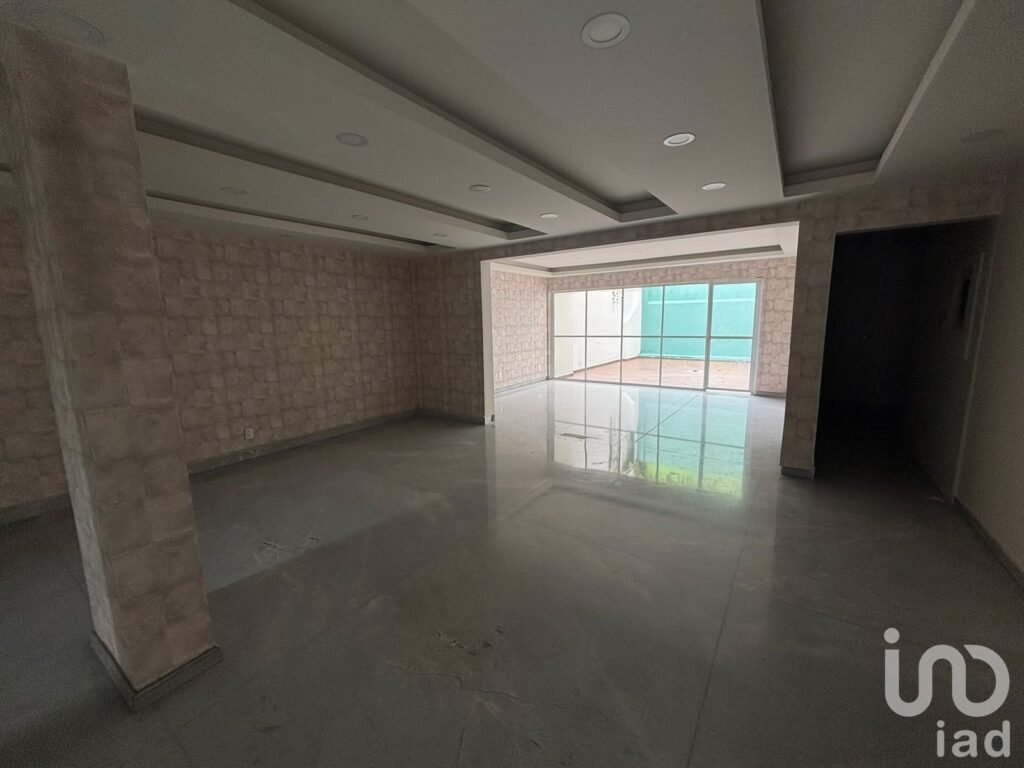 Se renta casa con uso comercial en la Col Anzures