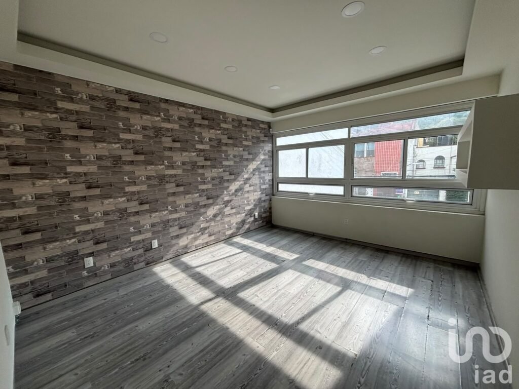 Se renta casa con uso comercial en la Col Anzures