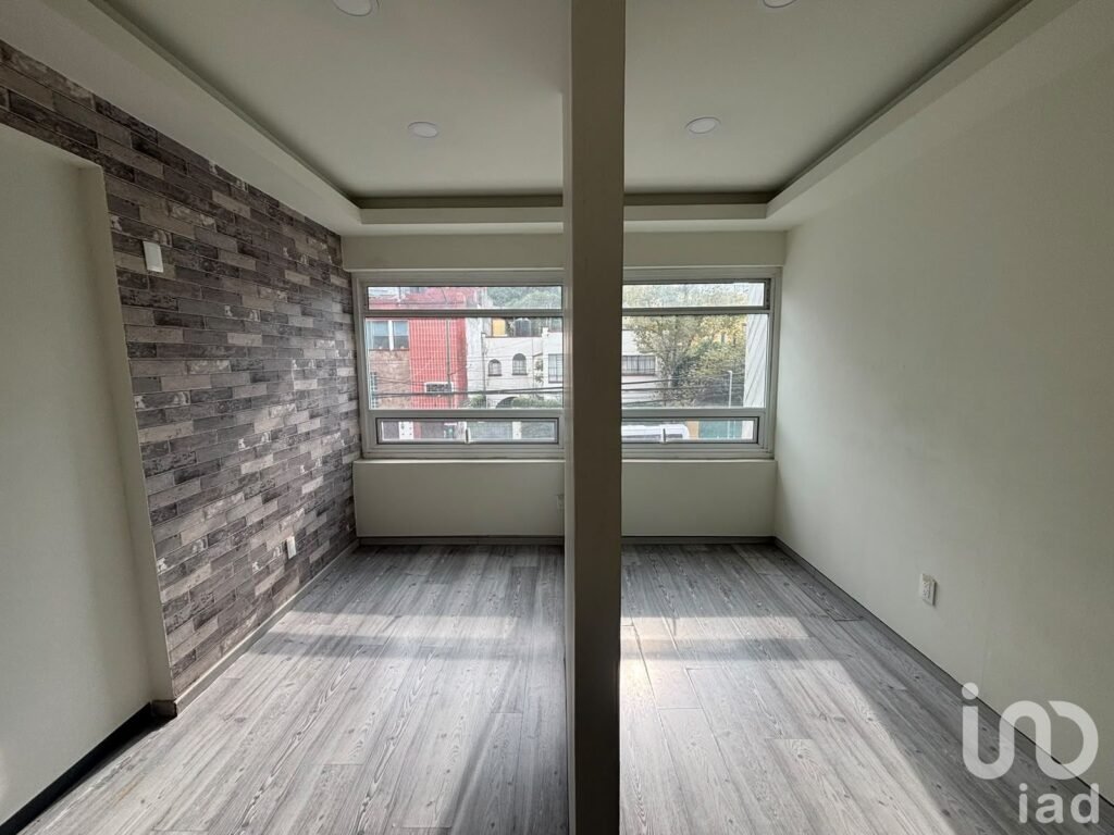 Se renta casa con uso comercial en la Col Anzures