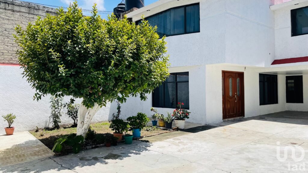 Casa en Venta, 5 recámaras, Sta. Ma. Guadalupe Las Torres, Cuautitlán Izcalli.
