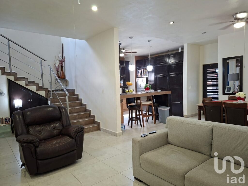 CASA EN VENTA En Excelentes Condiciones  en Lomas de SINAI, Reynosa