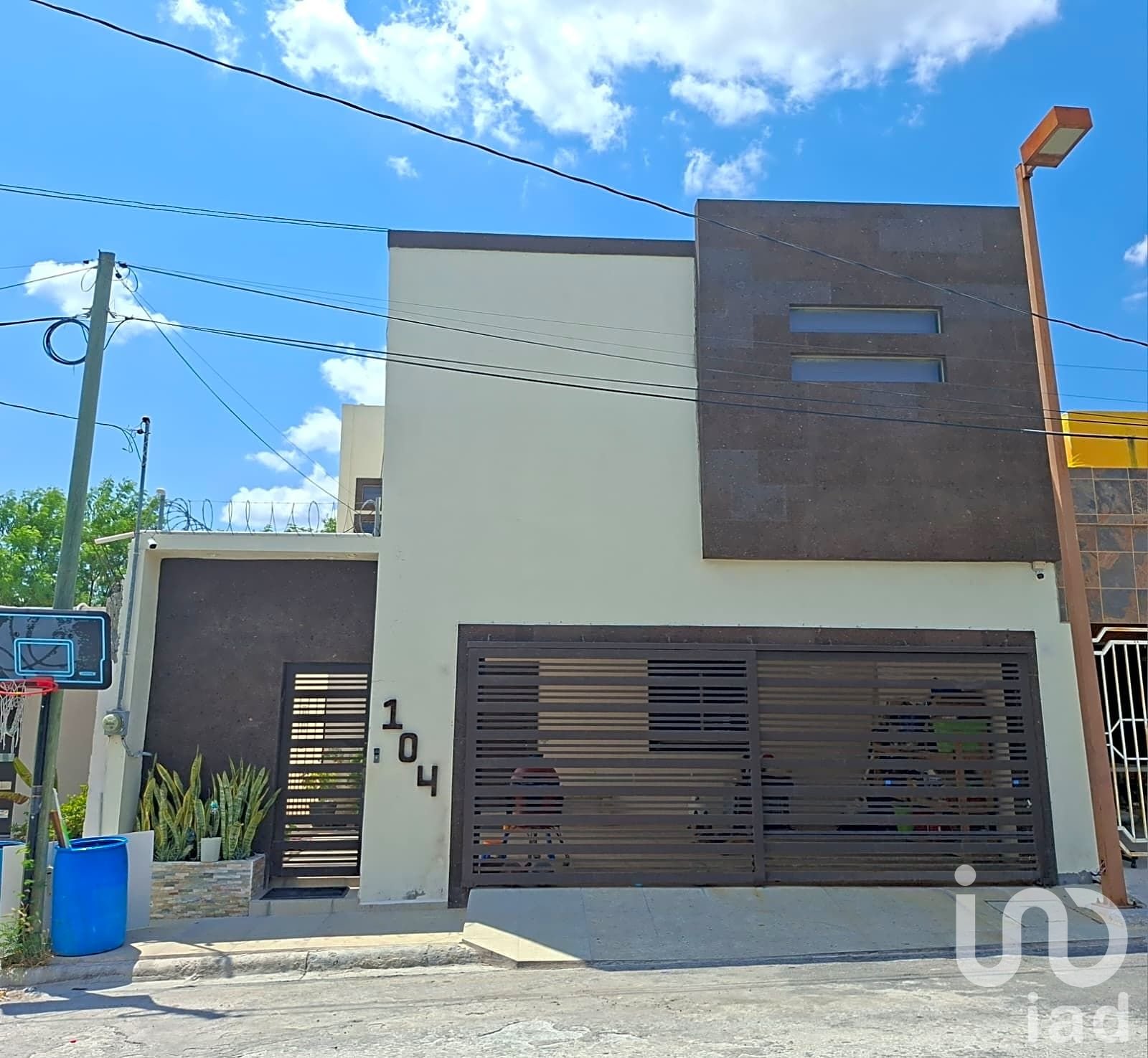 CASA EN VENTA En Excelentes Condiciones  en Lomas de SINAI, Reynosa