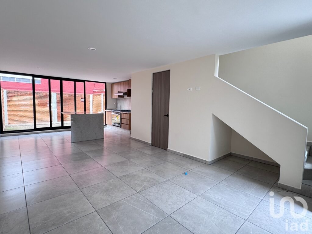 Casa nueva en renta en Frac Oporto Cuautlancingo Puebla  cerca de Periférico y Plaza comercial