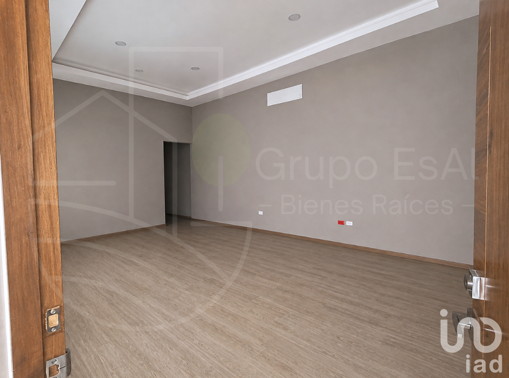 SE RENTA Oficina Corporativa 427m² | 6 privados + Mezanine + Terraza | Carr. Méx-Texcoco Chicoloapan
