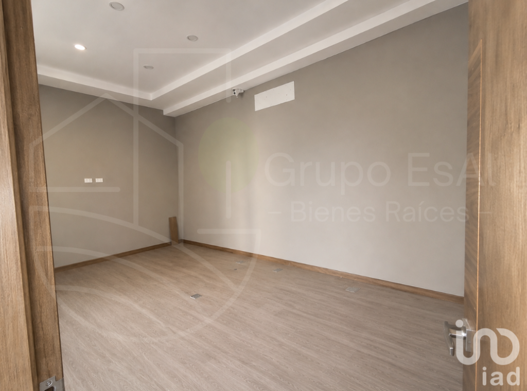 SE RENTA Oficina Corporativa 427m² | 6 privados + Mezanine + Terraza | Carr. Méx-Texcoco Chicoloapan