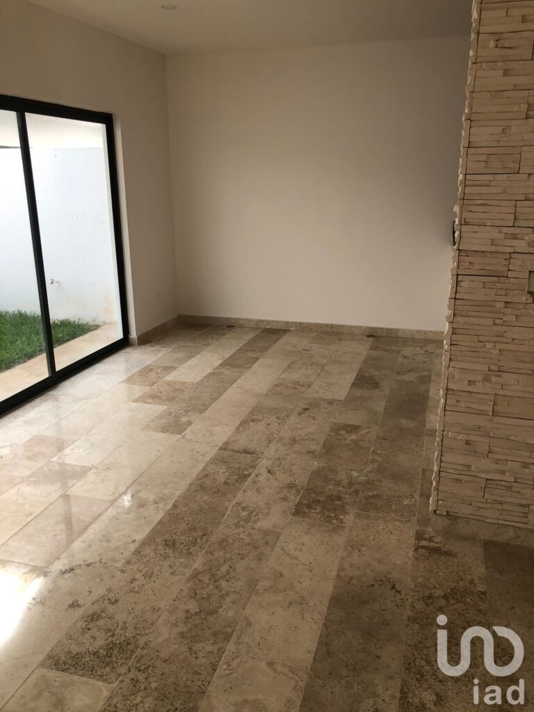 VENTA DE CASA EN RESIDENCIAL ARBOLADA, CANCUN