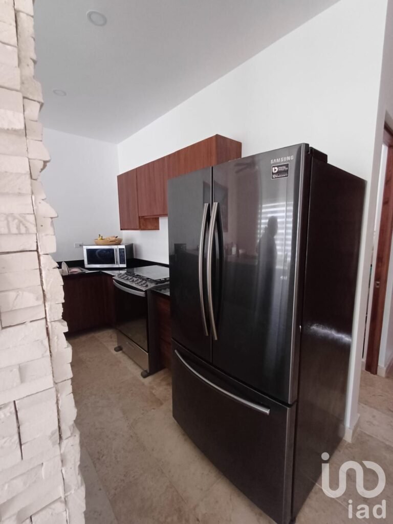 VENTA DE CASA EN RESIDENCIAL ARBOLADA, CANCUN