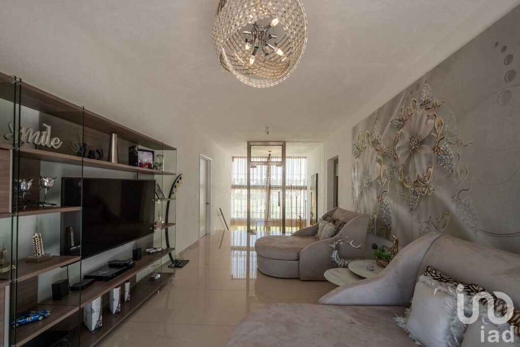 CASA EN VENTA EN EL CAMPANARIO