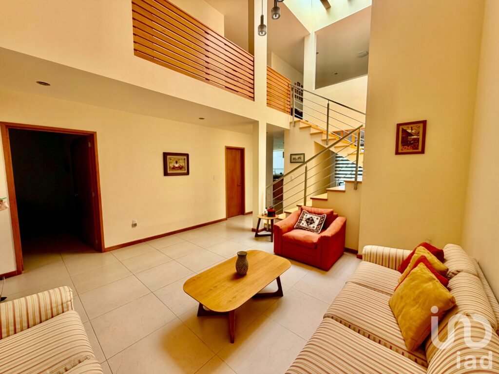 CASA EN VENTA EN ZIBATÁ, CONDOMINIO CACTUS,RECÁMARA EN PLANTA BAJA