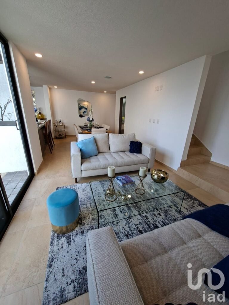 EN VENTA CASA EN ZIBATA EL MARQUES QUERETARO