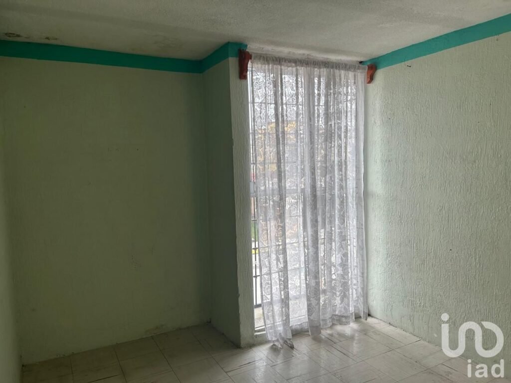 VENDO CASA EN HUEHUETOCA PORTAL DEL SOL