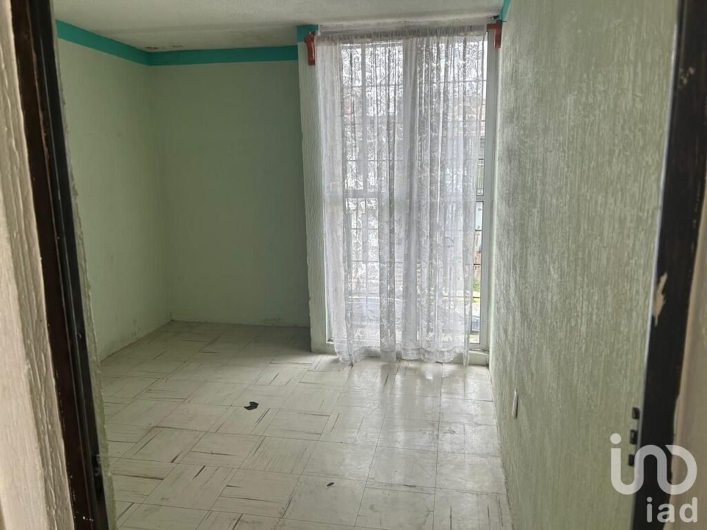 VENDO CASA EN HUEHUETOCA PORTAL DEL SOL