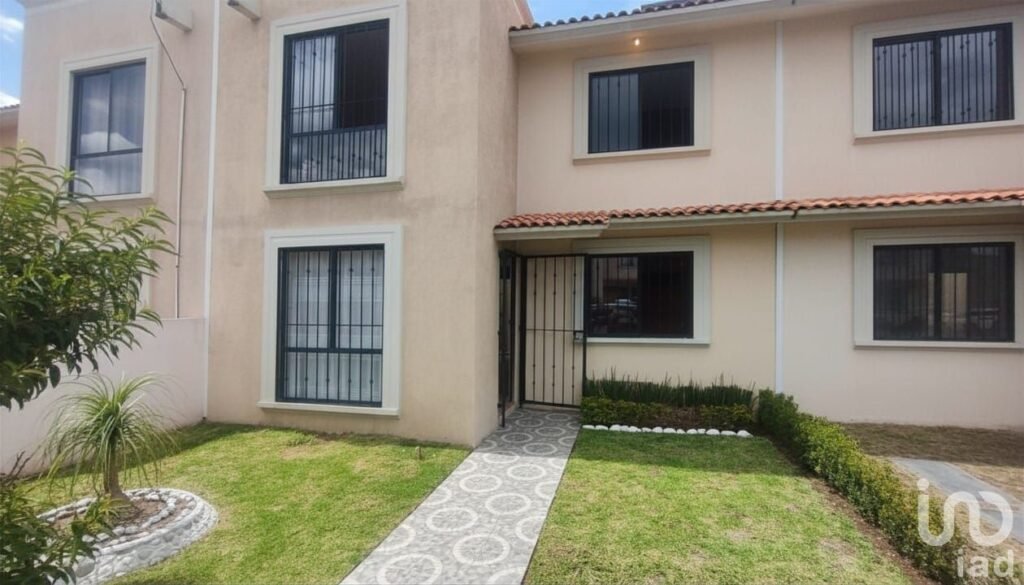 CASA EN RENTA EN FRACCIONAMIENTO SAN FRANCISCO, PACHUCA,HGO.