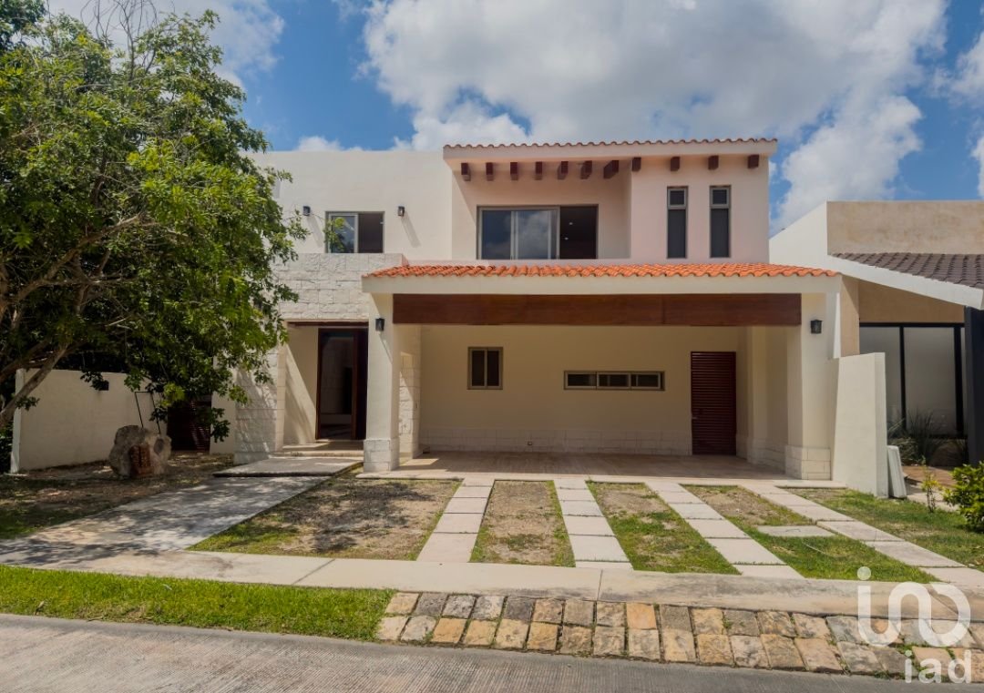 Casa en venta en Parque Central, Mérida, Yucatán.