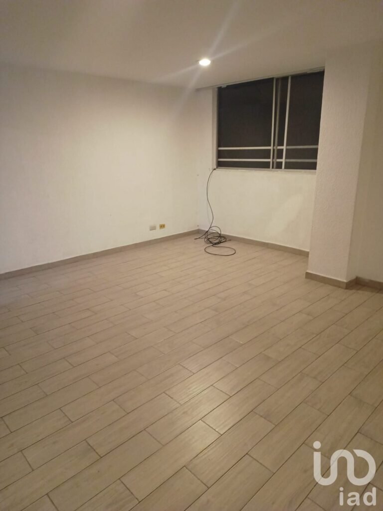 DEPARTAMENTO EN VENTA EN PASEOOS DE TAXQUEÑA