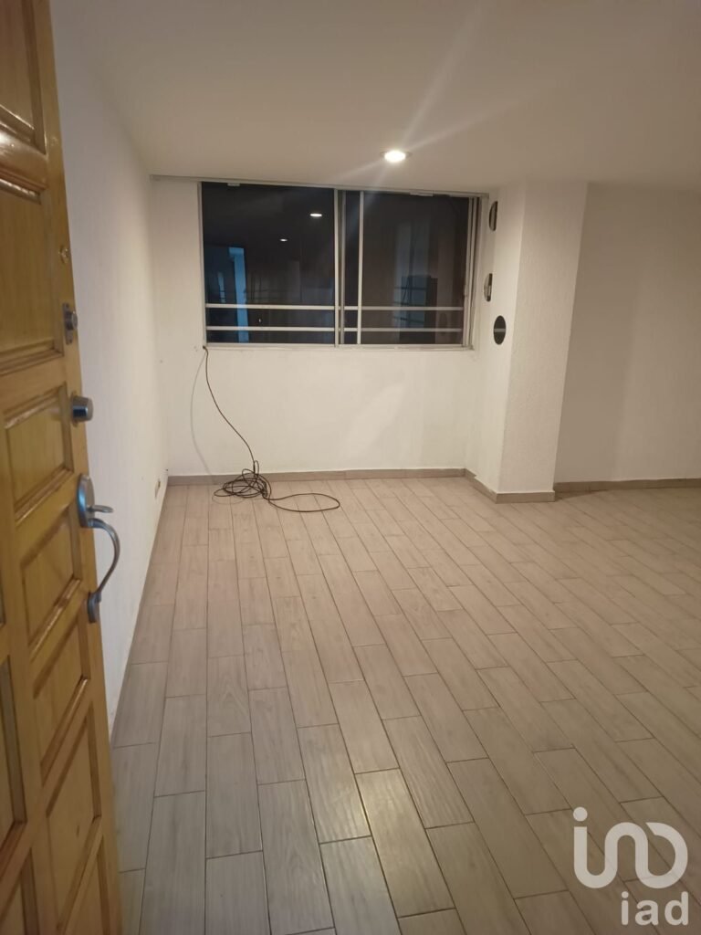 DEPARTAMENTO EN VENTA EN PASEOOS DE TAXQUEÑA