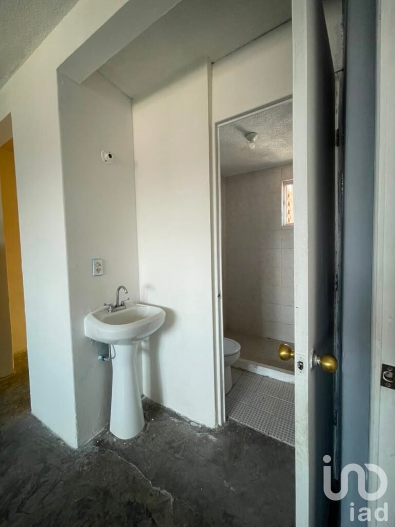DEPARTAMENTO EN VENTA EN UNIDAD MORELOS SAN PABLO DE LAS SALINAS TULTITLAN EDO DE MEX