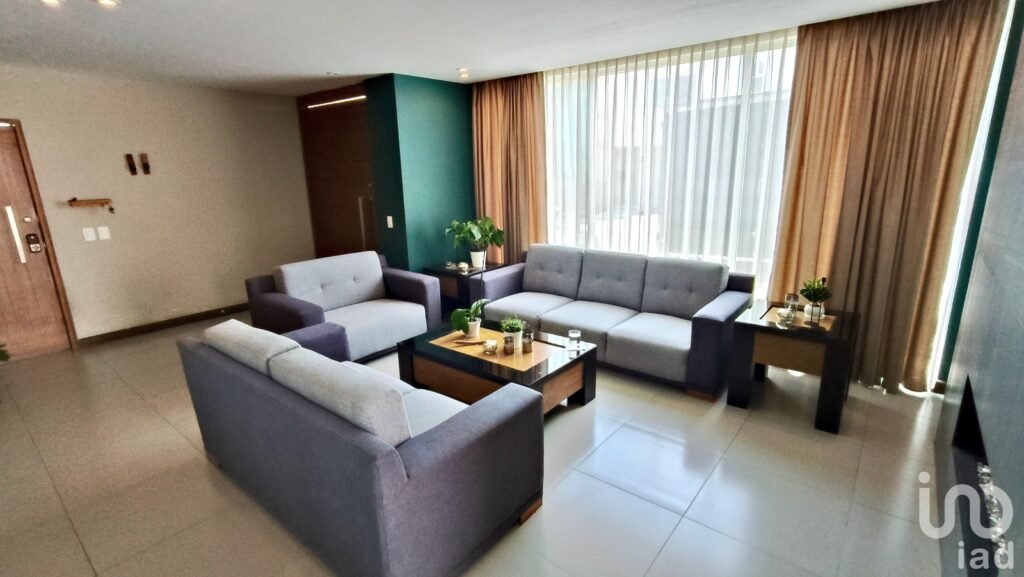 Casa en venta Lomas de Angelópolis en esquina, Zona Azul
