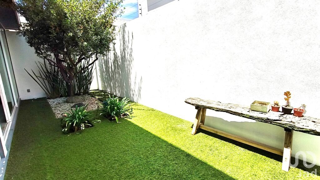 Casa en venta Lomas de Angelópolis en esquina, Zona Azul