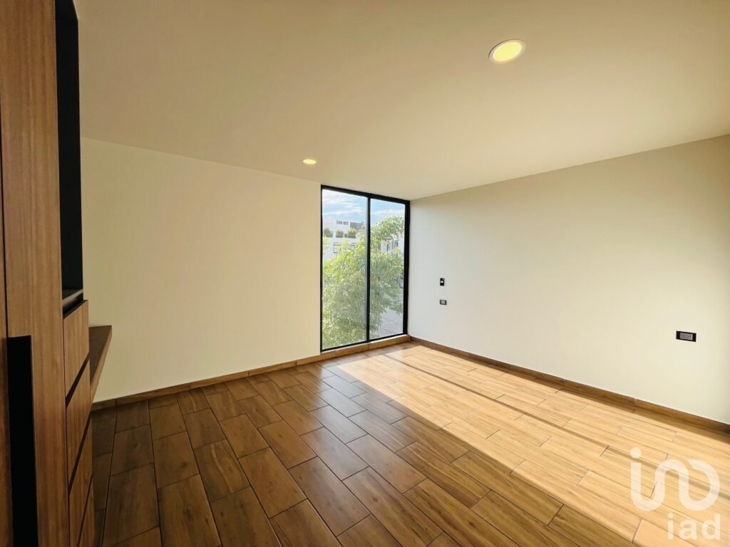 Casa nueva en renta en Parque Viena