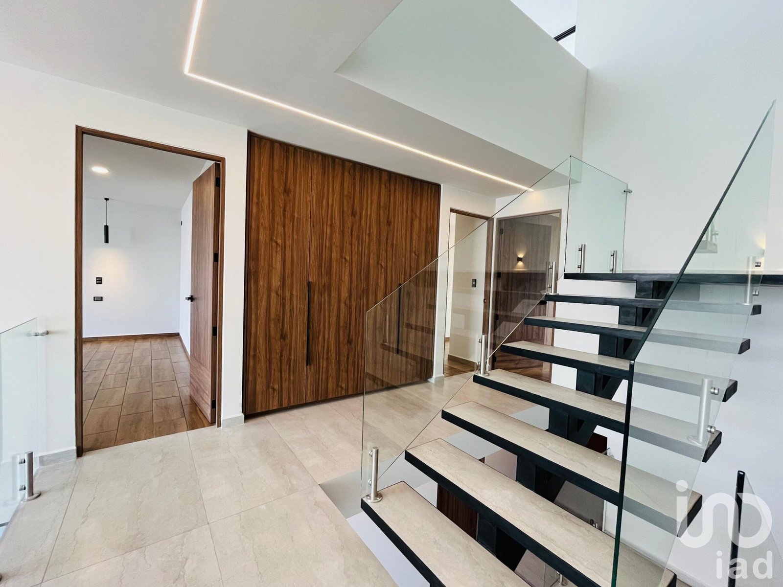 Casa nueva en renta en Parque Viena