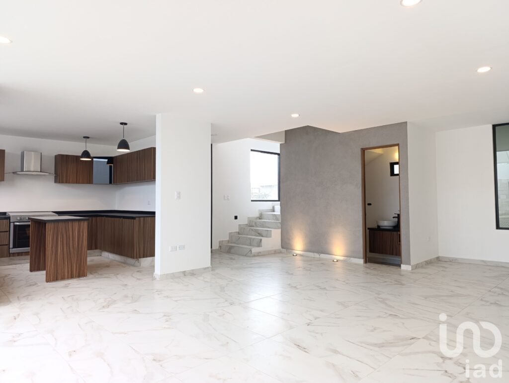 Casa Nueva en Venta 4 Recámaras Roof Garden Parque Veracruz, Lomas de Angelópolis III